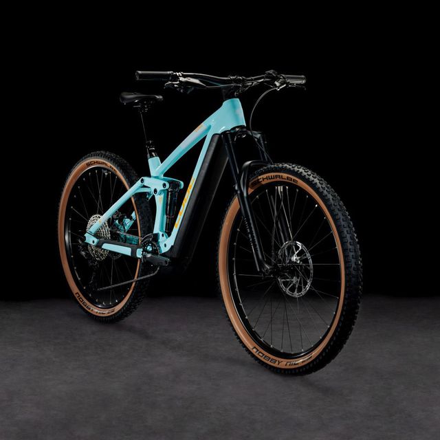 CUBE Stereo Hybrid 140 HPC Race 625 sähköpyörä CUBE Stereo Hybrid 140 HPC Race 625 sähköpyörä